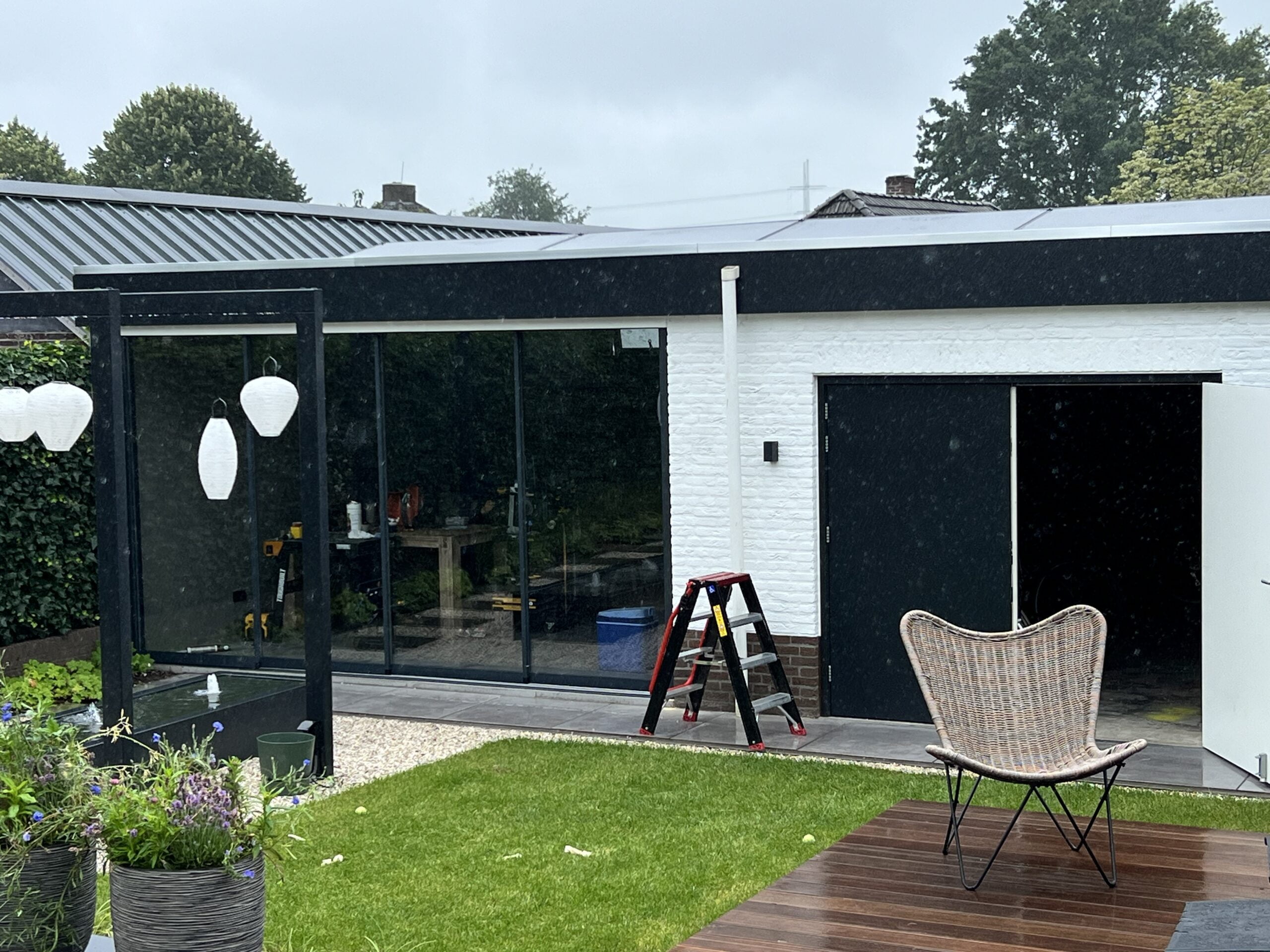 Geïsoleerde glazen schuifwand voor tuinkamer in Silvolde 8 Geïsoleerde glazen schuifwand overkapping